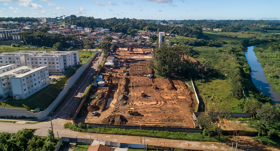 Fotos de obras no empreendimento Alto Iguaçu | São José dos Pinhais | PR | foto 1 | tenda.com