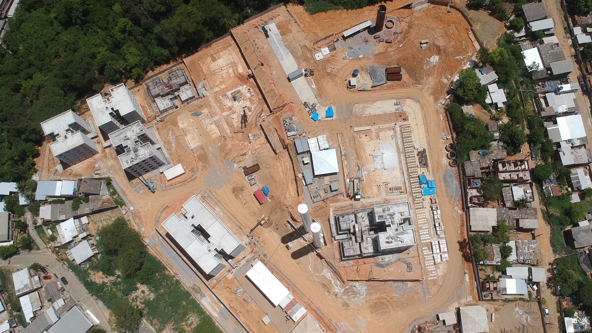 Fotos de obras no empreendimento RESERVA DO TINGUA - F1 | Nova Iguaçu | RJ | foto 0 | tenda.com